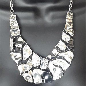 Necklace - Statement Metal Bk and Silver